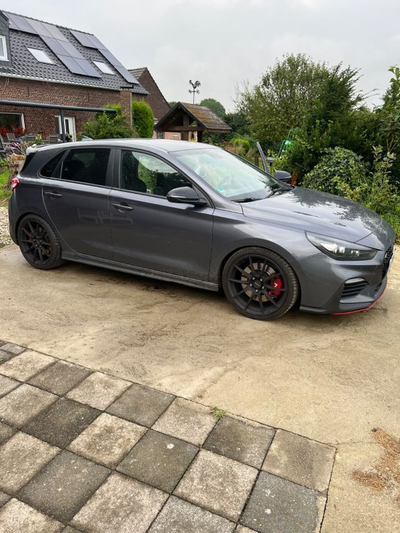 i30