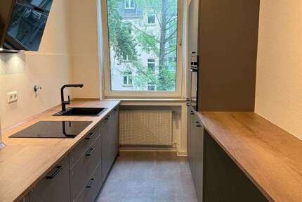 Wohnung Düsseldorf Derendorf - 3 Zimmer, 75 m&sup2;, 1.300&euro; | Angebot:27025846