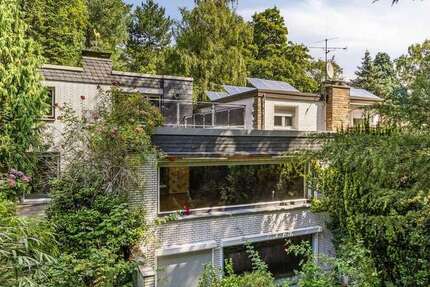 Haus zum Kaufen in Essen 565.000 € 240 m²