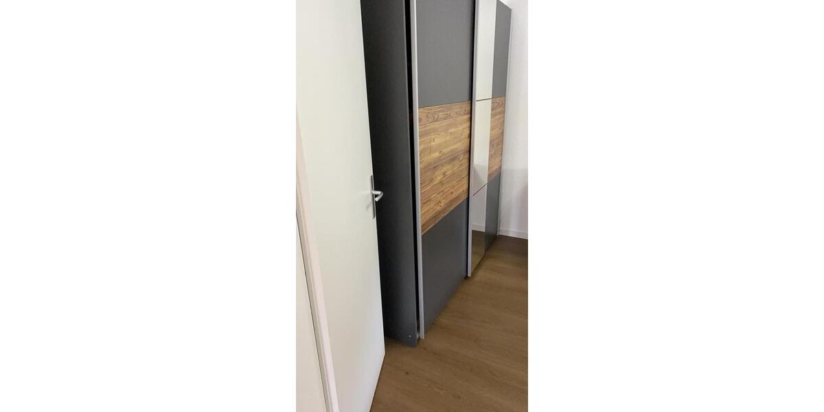 Etagenwohnung Düsseldorf Stadtbezirk 8 - 2 Zimmer, 45 m&sup2;, 195.000&euro; | Angebot:27006890