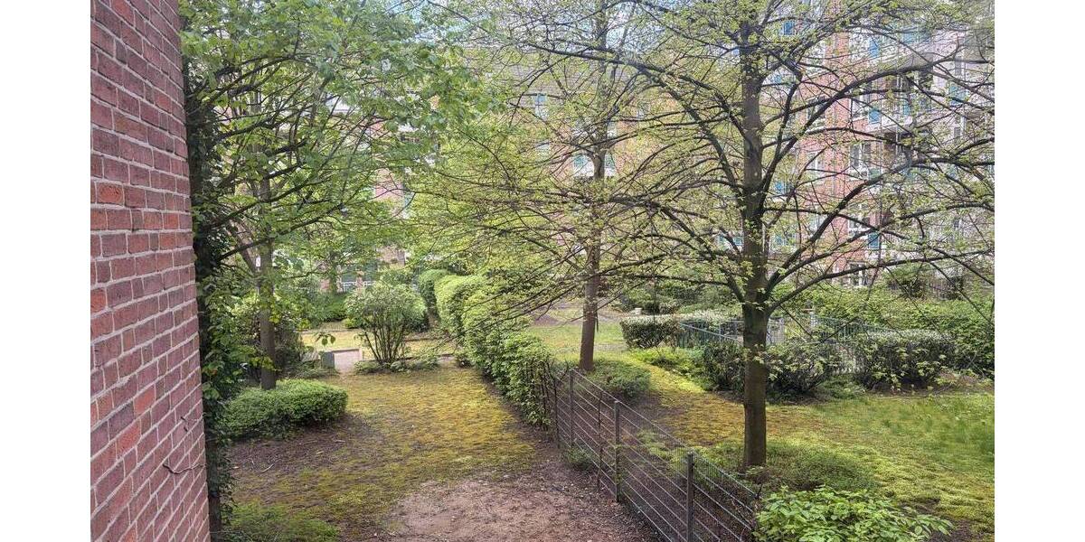 Etagenwohnung Düsseldorf Oberbilk - 2 Zimmer, 66 m&sup2;, 766&euro; | Angebot:26499510