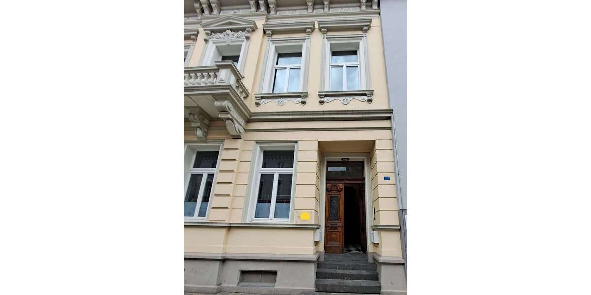 Haus zum Kaufen in Krefeld 898.000 € 455 m² 12 zimmer