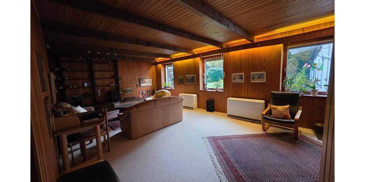 Geräumiges Familienhaus in Krefeld DießemLehmheide mit sonniger Terrasse 7 zimmer