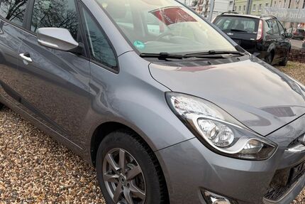 Hyundai ix20 89.700 km 5.900 &euro; Leverkusen 51371
