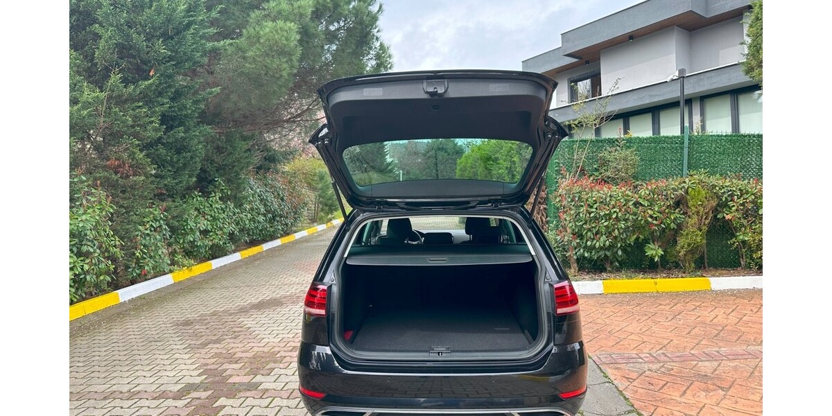 VW Golf 68.000 km 18.500 &euro; Mönchengladbach 41061