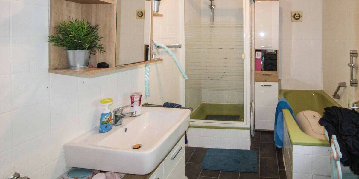 Einfamilienhaus Düsseldorf Holthausen - 4 Zimmer, 88 m&sup2;, 629.000&euro; | Angebot:26391107