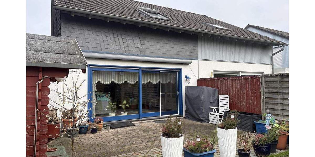 Doppelhaushälfte Moers Kapellen-Mitte - 4 Zimmer, 114 m&sup2;, 399.000&euro; | Angebot:25668381
