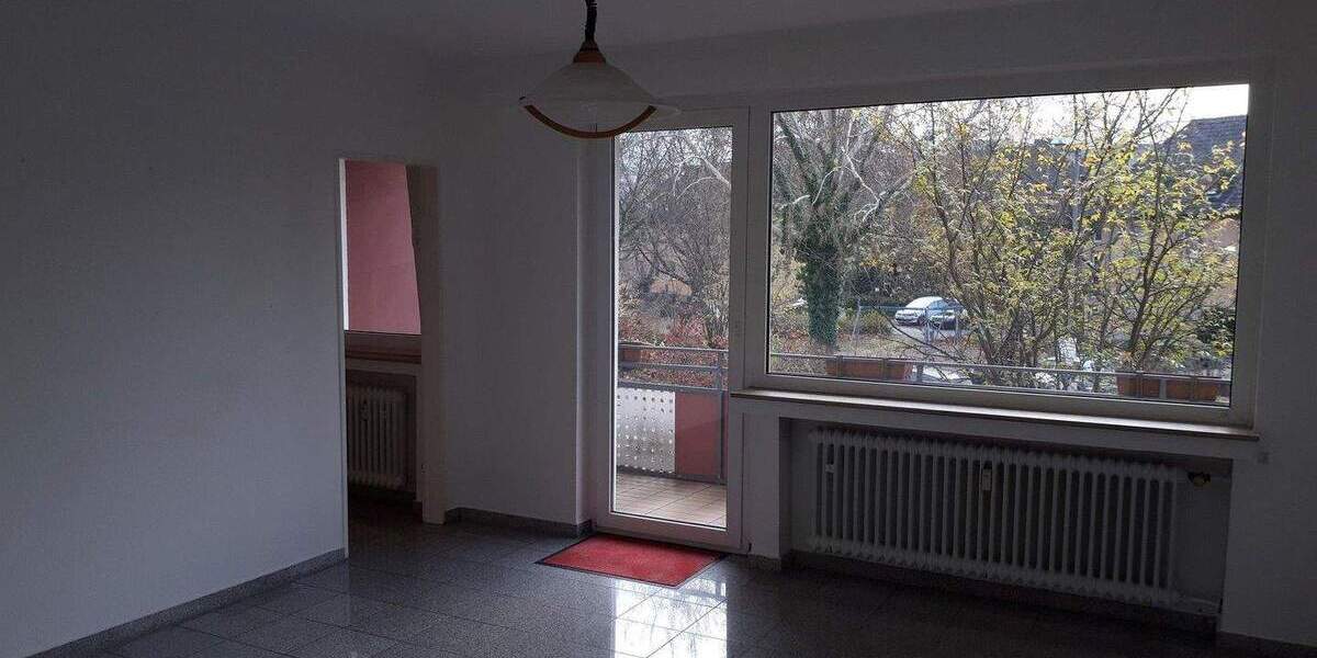 MFH Ratingen Mitte, 14 Wohnungen 790 qm Wfl., 6 Garagen, 3 Stellplätze zimmer