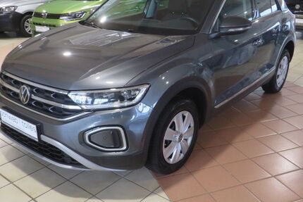 VW T-Roc 69.776 km 23.645 &euro; Neuss 41469