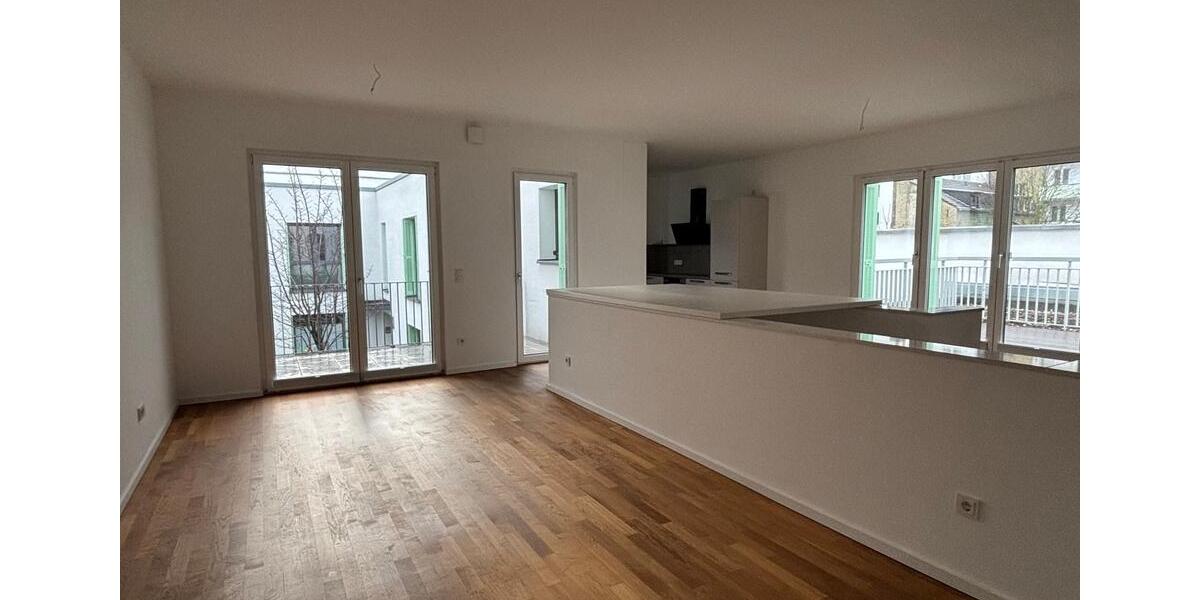 Etagenwohnung Düsseldorf Stadtbezirk 3 - 3 Zimmer, 103 m&sup2;, 1.925&euro; | Angebot:24116704