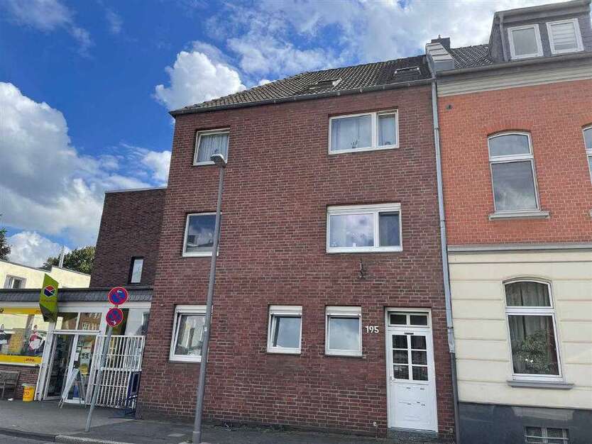 Wohnung zum Kaufen in Krefeld-Linn 149.000 € 75 m²