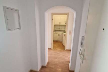 Wohnung zum Mieten in Wuppertal 349 € 48.68 m²
