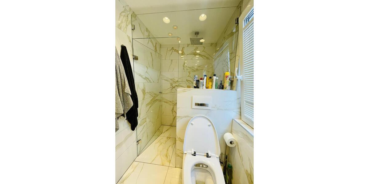 Designer Maisonette-Wohnung nähe Zoopark mit Blick ins Grüne, Fussbodenheizung, Kamin, Terrasse 5 zimmer