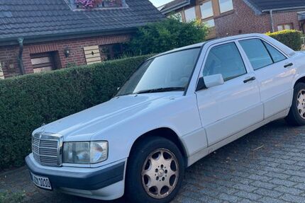 Mercedes-Benz 190 202.000 km 1.700 &euro; Kempen 47906