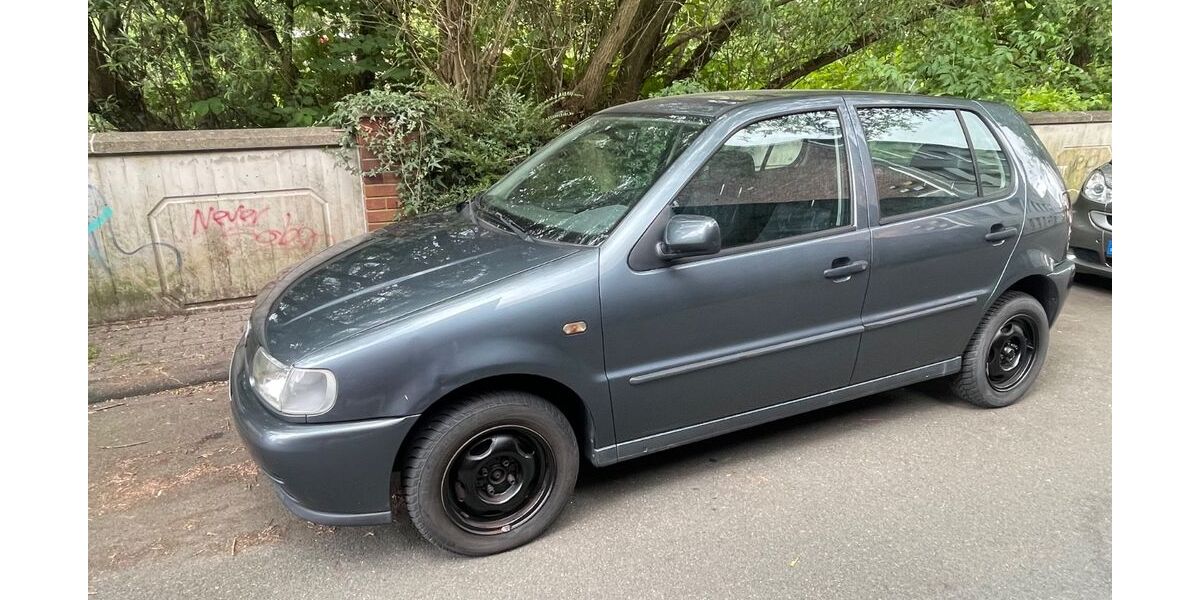 VW Polo 80.000 km 3.999 &euro; Wuppertal 42289