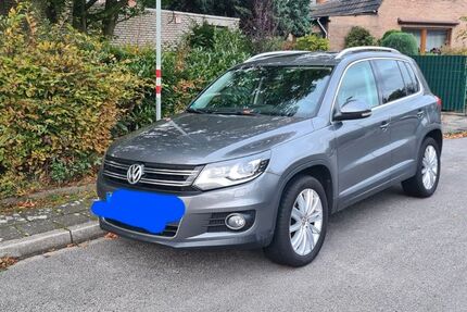 VW Tiguan 205.000 km 10.000 &euro; Neuss 41472