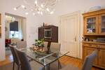 Klassisches Krefelder Dreifensterhaus in top gepflegtem Zustand mit außergewöhnlichen Altbau-Details