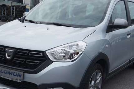Dacia Lodgy 60.115 km 11.980 &euro; Solingen 42651