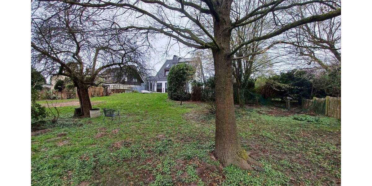 Einfamilienhaus Korschenbroich - 8 Zimmer, 250 m&sup2;, 1.100.000&euro; | Angebot:25769449