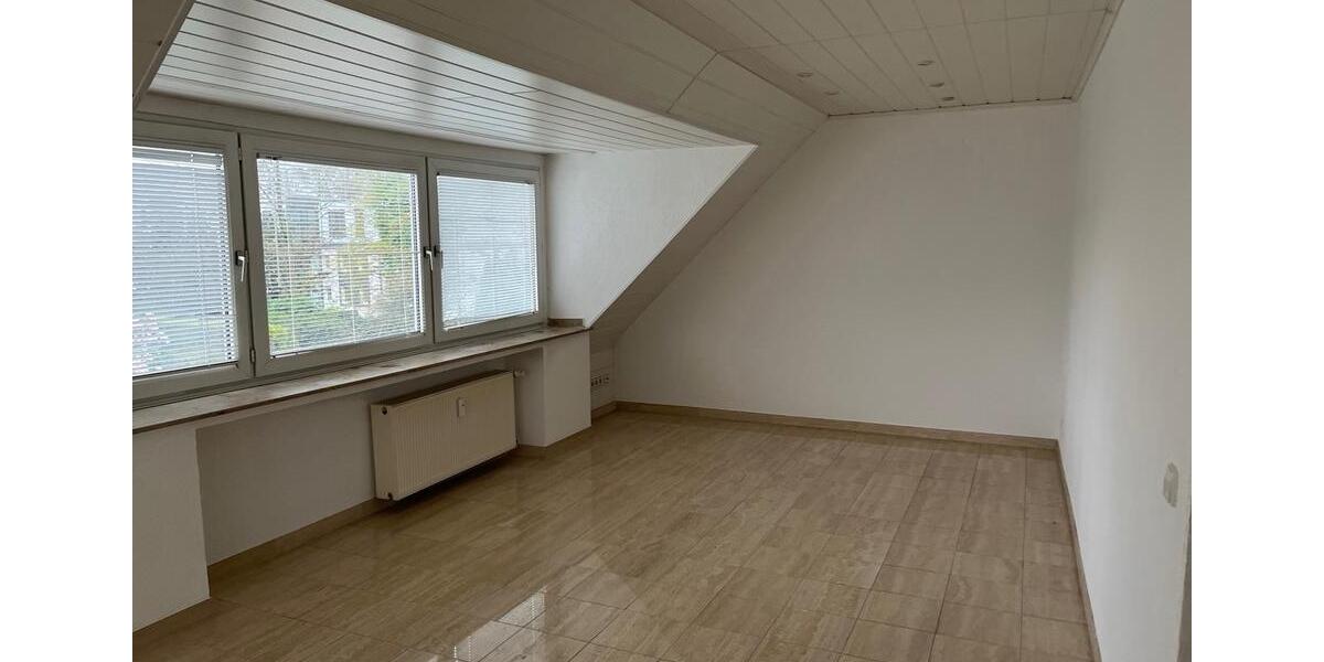 Maisonettenwohnung Düsseldorf Stadtbezirk 6 - 3 Zimmer, 67 m&sup2;, 1.100&euro; | Angebot:26335321