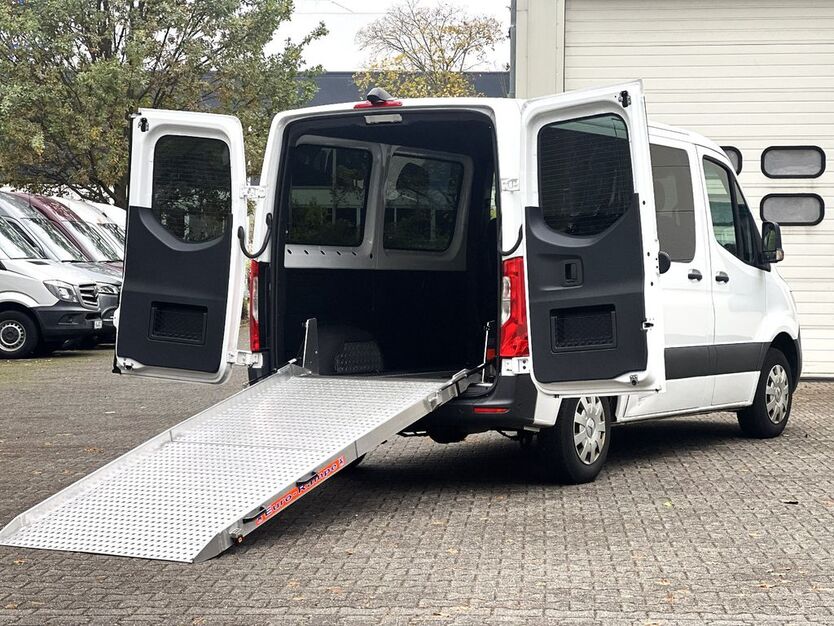 Mercedes-Benz Sprinter 140.548 km 32.000 € Köln 50858