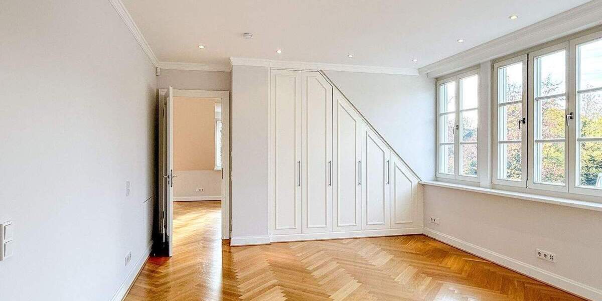 Luxuriöse 4-Zimmer-Maisonette im Zooviertel - Süd-Balkon, Einbauküche & zwei TG-Stellplätze 4 zimmer