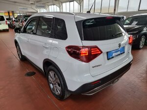 Suzuki Vitara 1.4 Mild-Hybrid Comfort Navi Android Apple 6.070 km 20.330 &euro; HAAN 42781
