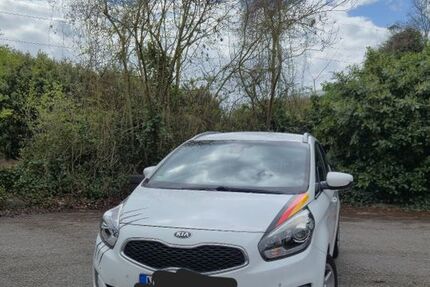 Kia Carens 94.000 km 9.090 &euro; Korschenbroich 41352