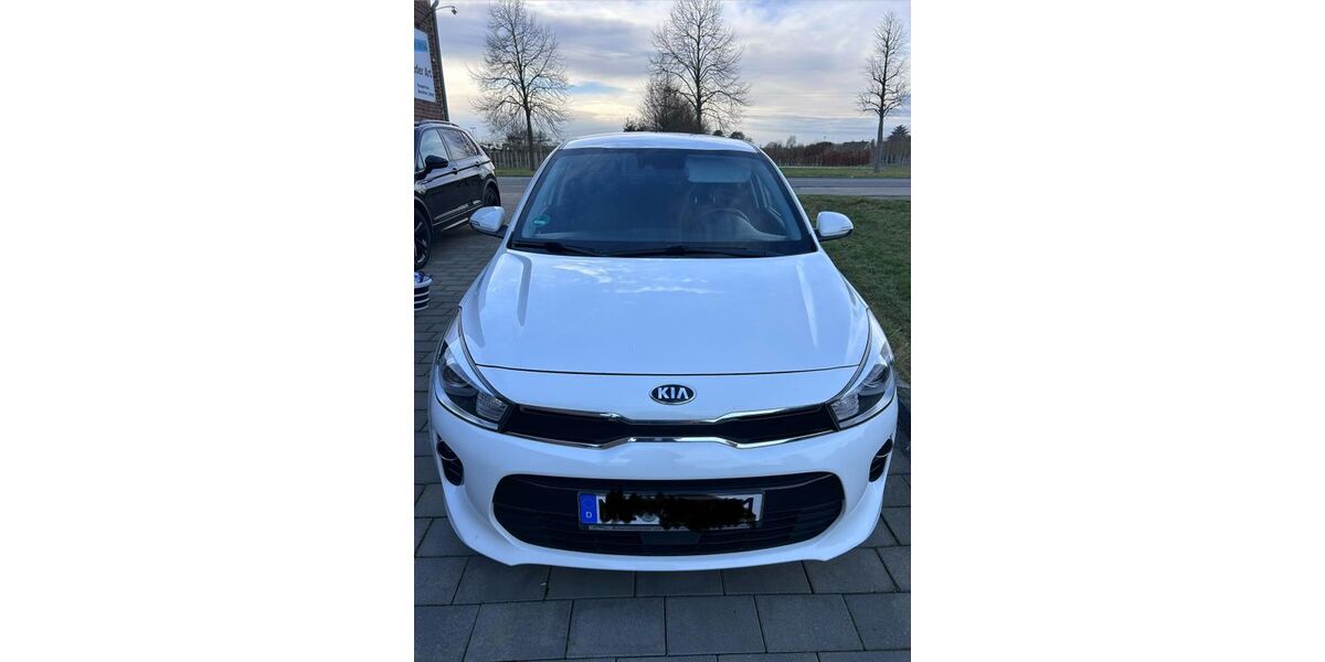 Kia Rio 110.580 km 9.800 &euro; Meerbusch 40670