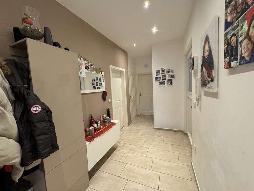 Wohnung zum Kaufen in Wuppertal 219.000 € 117 m²