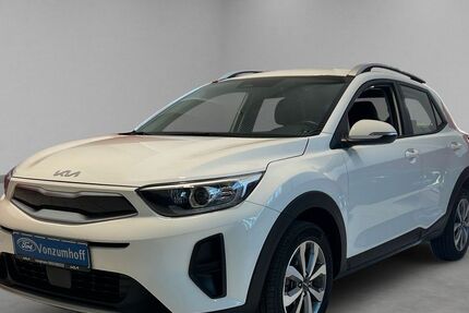 Kia Stonic 14.503 km 17.499 &euro; Wuppertal 42117