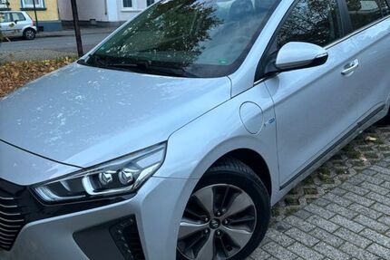 Hyundai IONIQ 58.500 km 15.900 &euro; Solingen 42697
