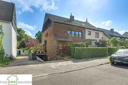 Haus Düsseldorf / Hassels Hassels - 5 Zimmer, 207 m&sup2;, 750.000&euro; | Angebot:25705682