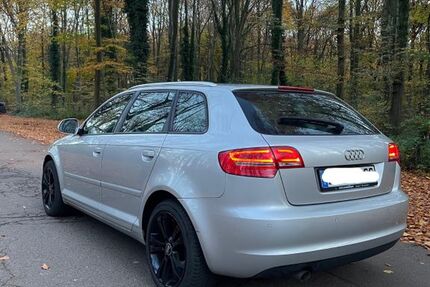 Audi A3 218.500 km 5.100 &euro; Duisburg 47139