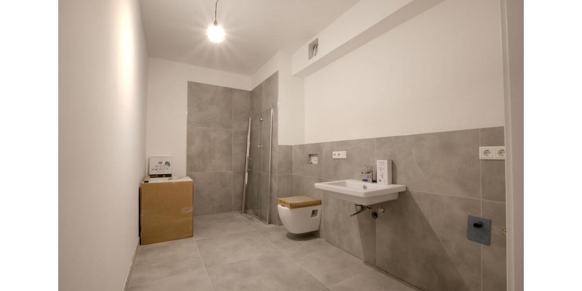 Erstbezug! Exklusive 3-Zimmer-Wohnung im 1. OG mit Terrasse – hochwertiger Neubau in Stadtmitte 3 zimmer