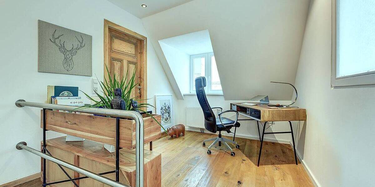 Mehrfamilienhaus, Wohnhaus Mettmann - 9 Zimmer, 307 m&sup2;, 839.000&euro; | Angebot:26450897