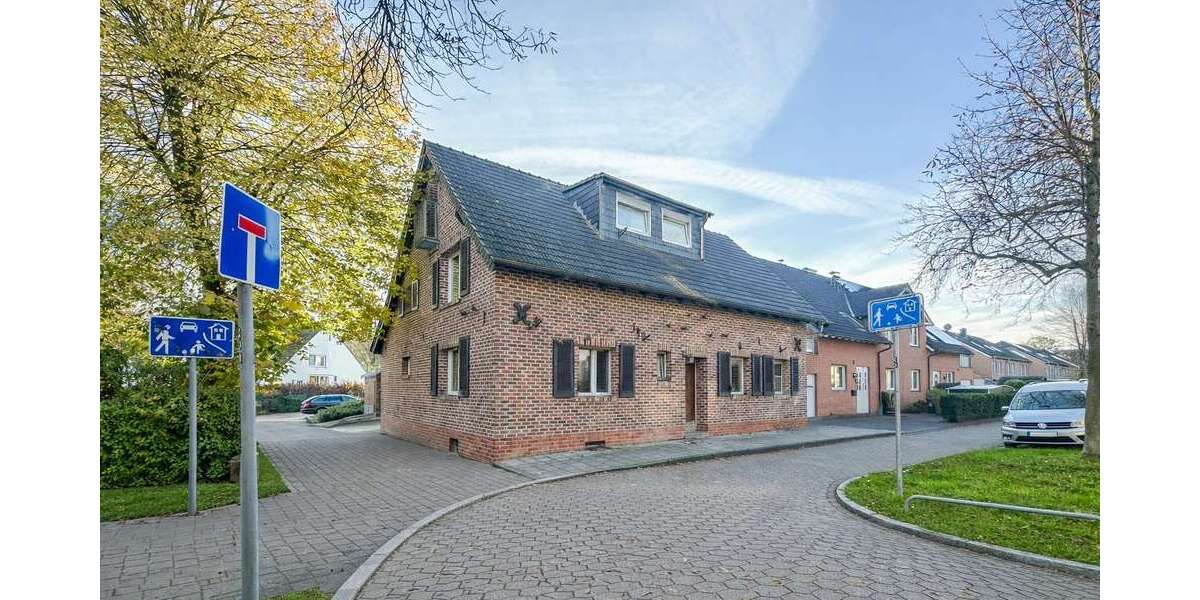 Einfamilienhaus Düsseldorf Stadtbezirk 10 - 8 Zimmer, 241 m&sup2;, 599.000&euro; | Angebot:24604635