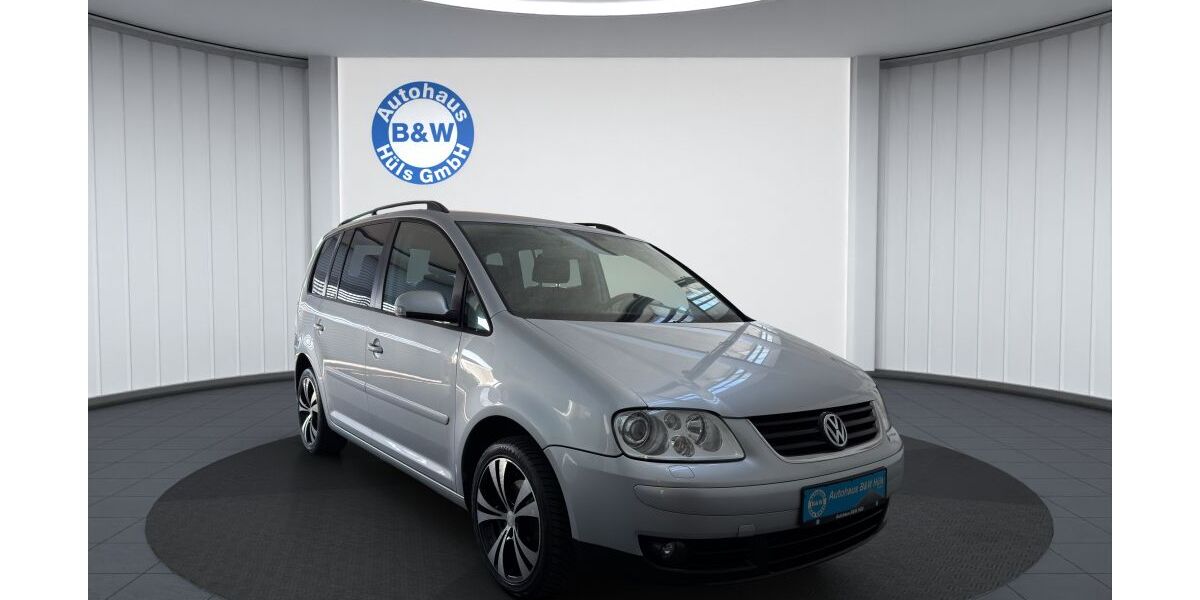 VW Touran 177.171 km 4.499 &euro; Krefeld 47805