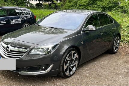 Opel Insignia 122.000 km 11.000 &euro; leverkusen 51373