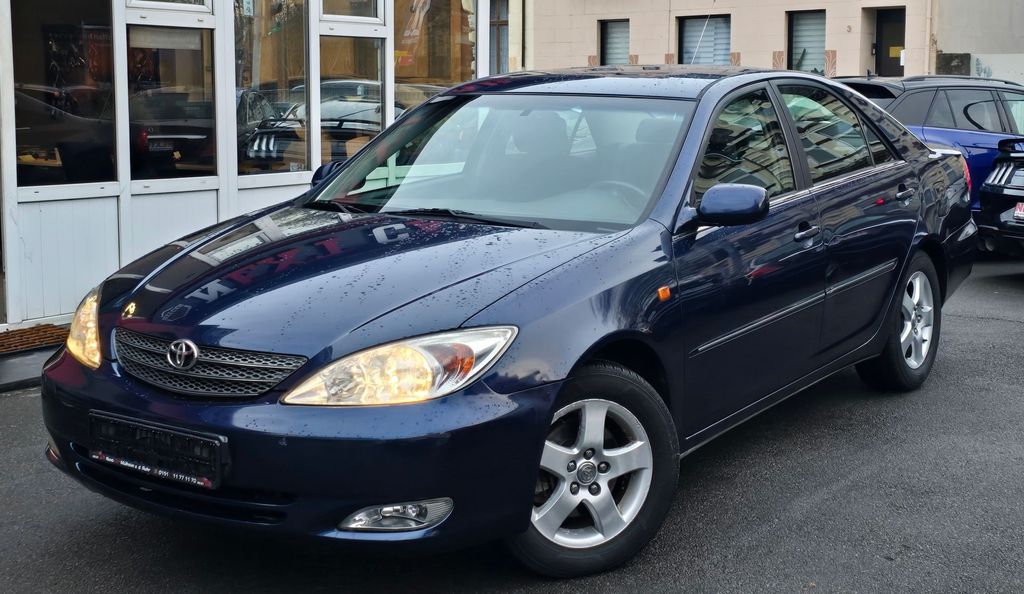 Toyota Camry 198.000 km 4.990 &euro; Mülheim an der Ruhr 45476