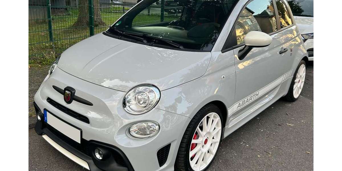 Abarth 500 33.500 km 23.595 &euro; Leichlingen 42799