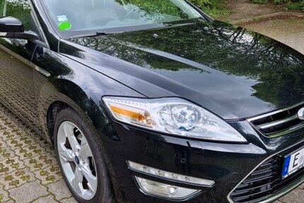 Ford Mondeo 122.500 km 12.900 € Essen 45144