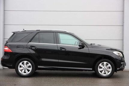 Mercedes-Benz ML 350 278.000 km 13.900 &euro; Wuppertal 42399