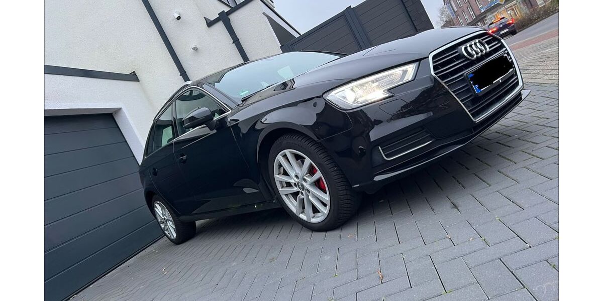 Audi A3 198.000 km 11.800 &euro; Neukirchen-Vluyn 47506