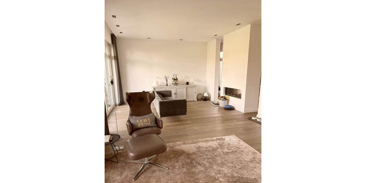 Doppelhaushälfte Meerbusch Büderich - 6 Zimmer, 242 m&sup2;, 8.500&euro; | Angebot:26127832