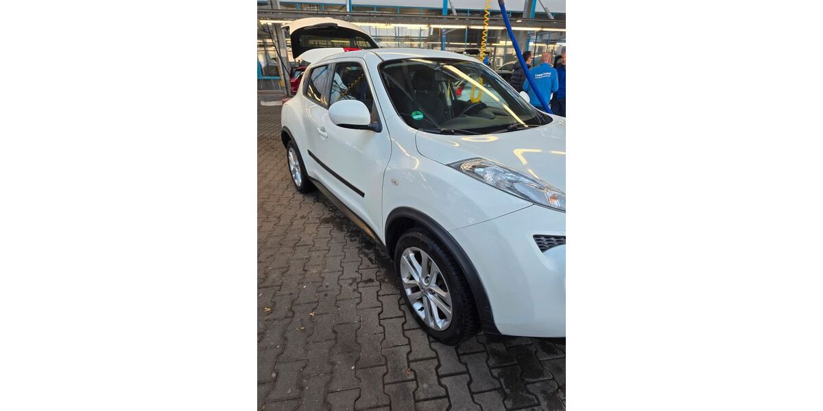 Nissan Juke 108.400 km 8.800 &euro; Leverkusen 51373