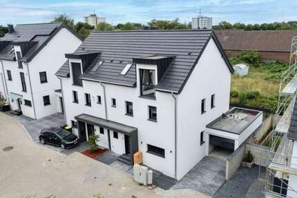 Haus zum Kaufen in Meerbusch 1.245.000 € 212 m² 6 zimmer