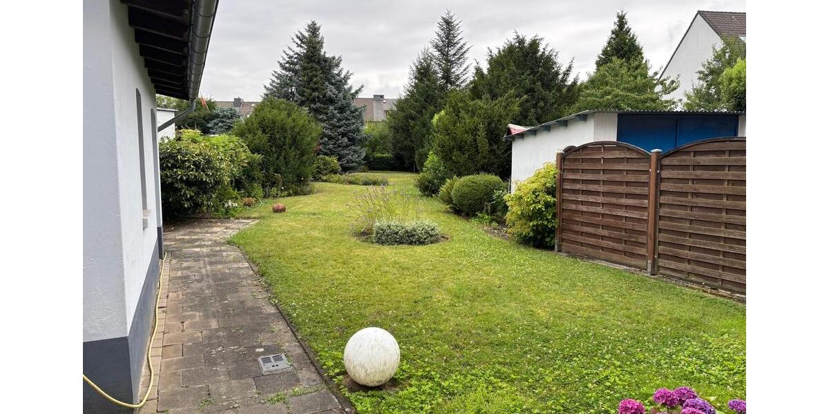 Mehrfamilienhaus, Wohnhaus Düsseldorf Stadtbezirk 9 - 6 Zimmer, 214 m&sup2;, 799.000&euro; | Angebot:26409482