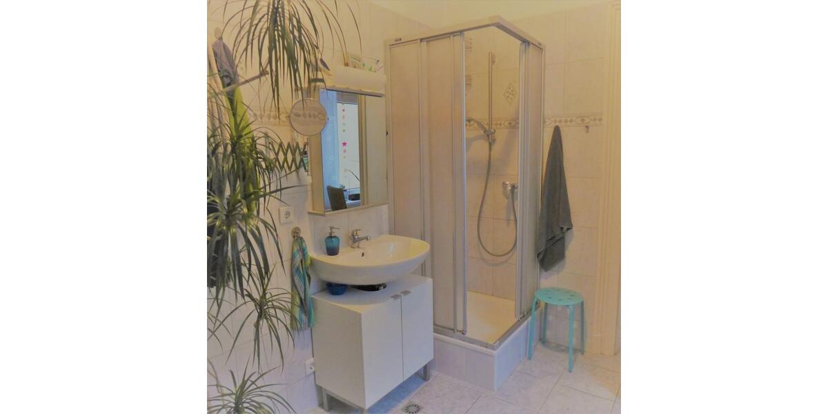 Gepflegte 4-Zimmer Wohg. in SG-Ohligs, Gartenn., nah am Hbf 4 zimmer