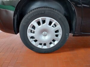 Opel Combo Life 1.2 Edition Kam SHZ LHZ DAB Navi Tempo 58.529 km 18.888 € HAAN 42781